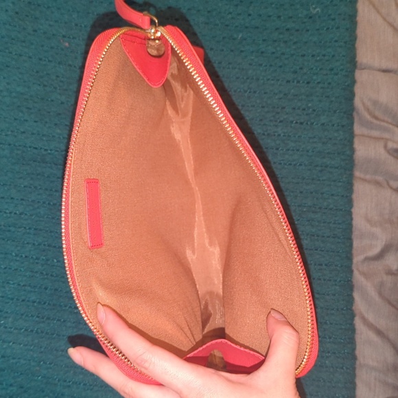 Aspinal of London saffiano leather large cosmetics bag - Picture 3 of 7